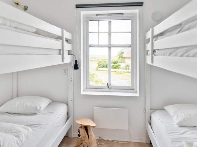 4-Bed Room