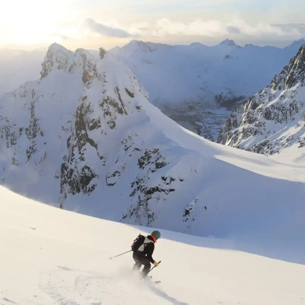 TRAD adventures Lofoten winter hike skitouring mountanieering 4
