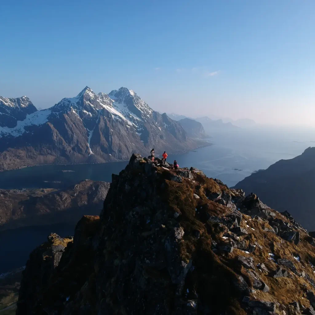 hiking lofoten saupstadtinden 3