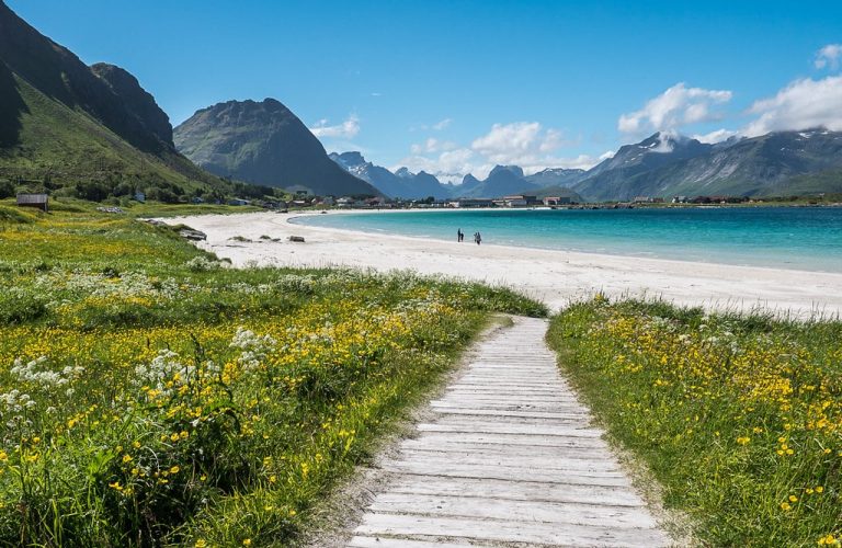 Ramberg Beach